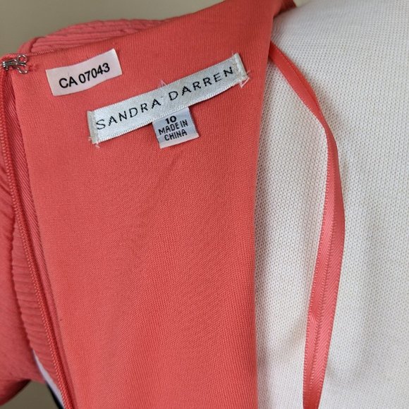 Sandra Darren Coral and Black Short Sleeve Midi Dress Size 10 - Picture 7 of 16